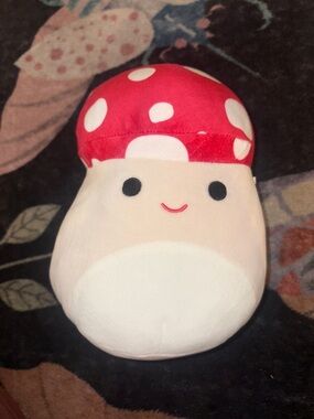 Mushroom Squishmallow 🍄
